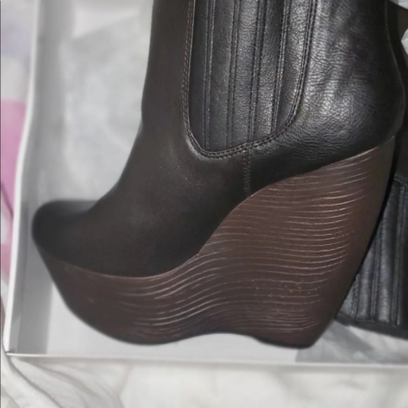 Steve Madden Saycred booties - Picture 4 of 4